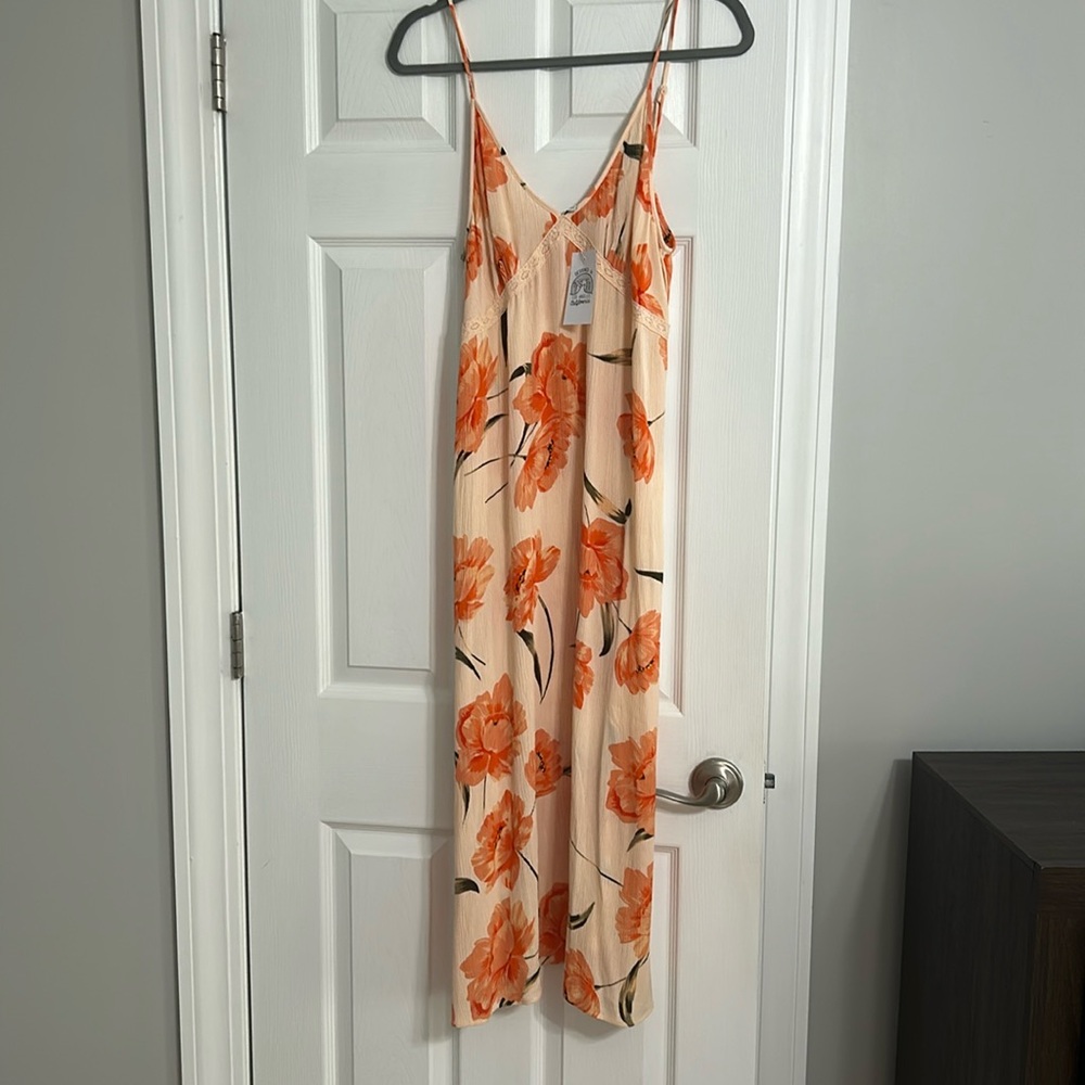 Summer flowing Midi dress floral pattern, color, orange and peach orange